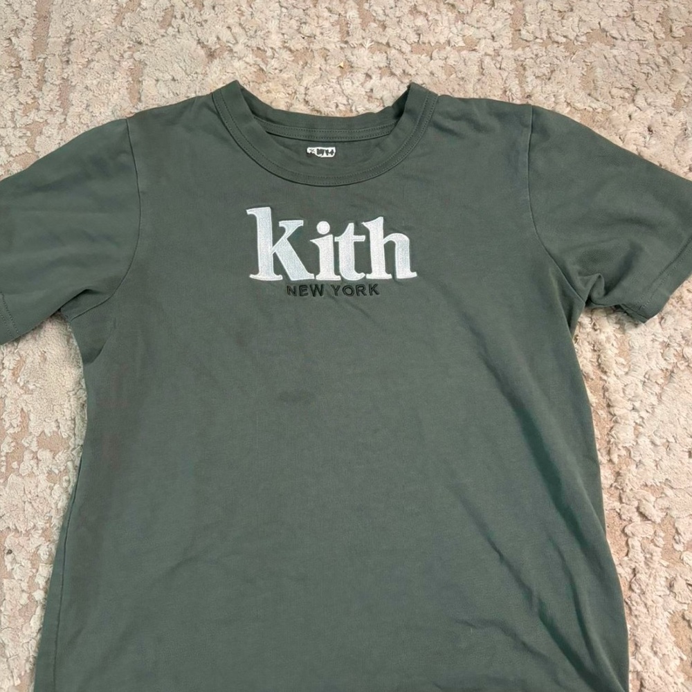 Toddler tee doubles as baby tee